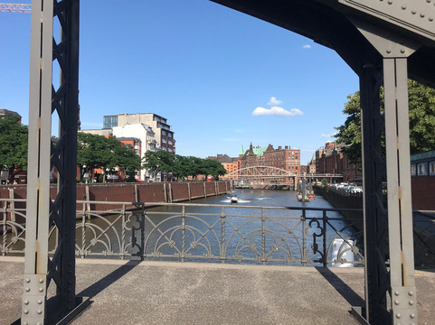 Big Black Car Tours-汉堡必去景点