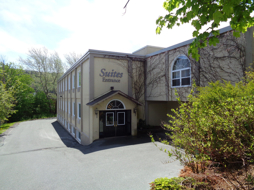 Monastery Hotel主图