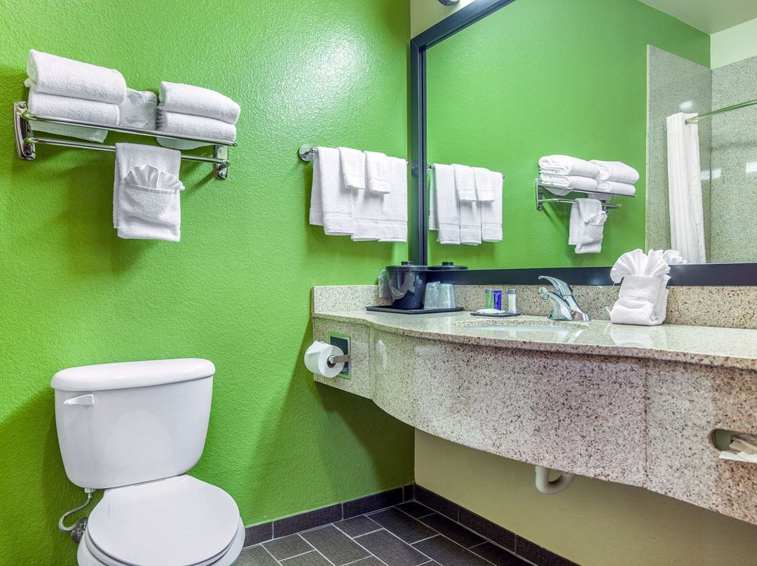 Sleep Inn & Suites Hewitt - South Waco主图