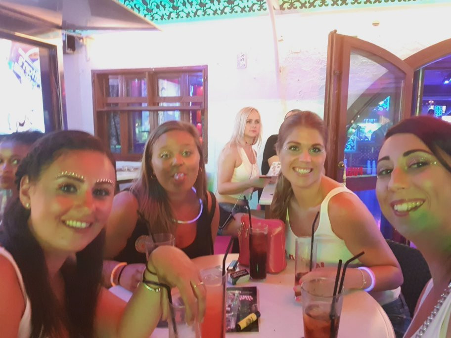 Manhattan's Santa Ponsa-卡尔维亚必去景点