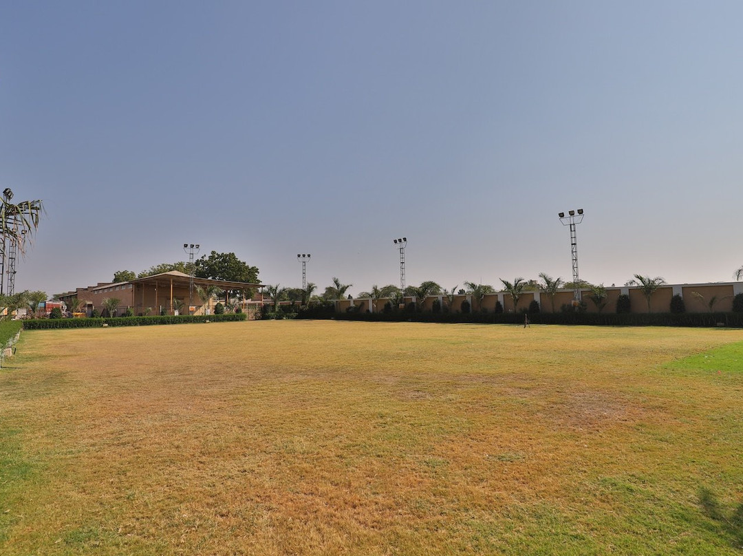 Hotel Om Palace And Party Plot Palitana主图