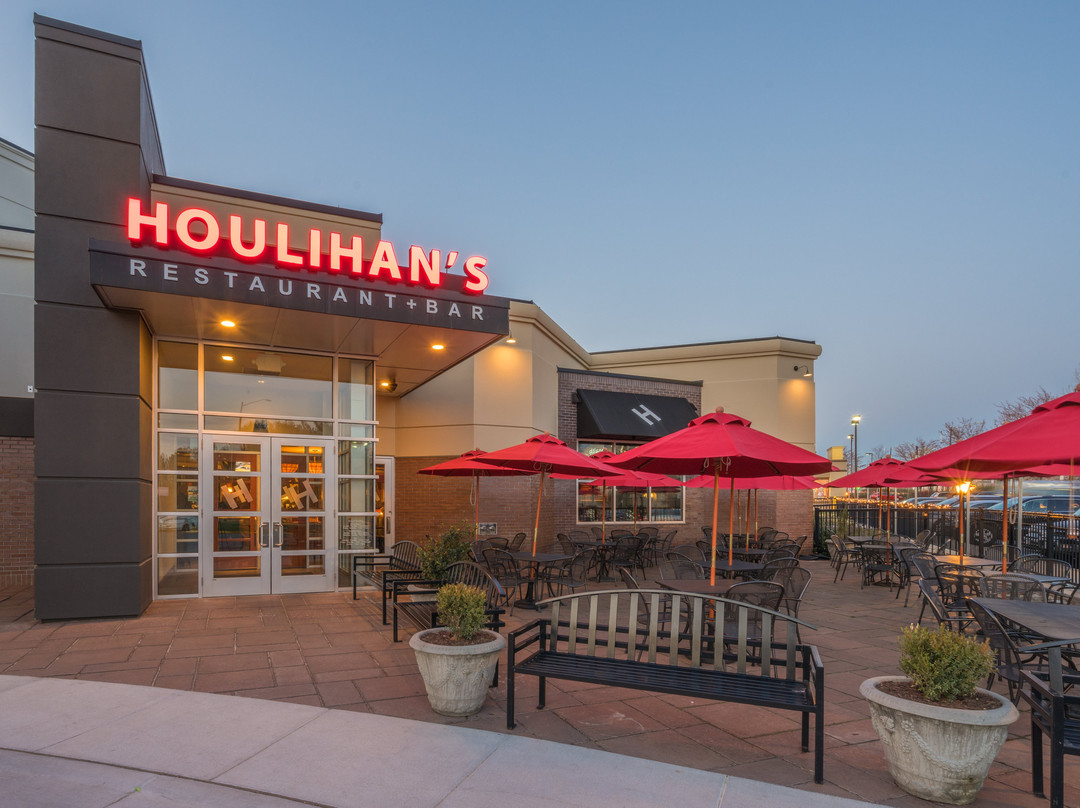 杜勒斯机场皇冠广场酒店主图