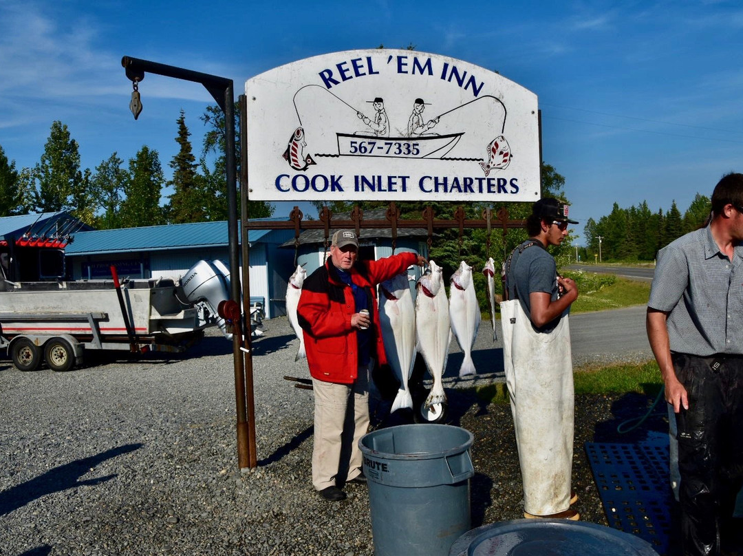 Reel 'Em Inn - Cook Inlet Charters景点图片