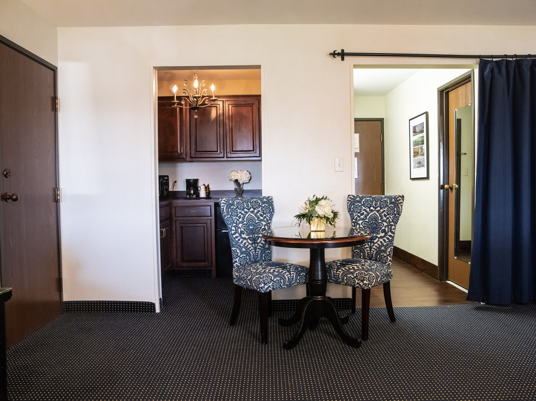 The Hatfield Inn主图