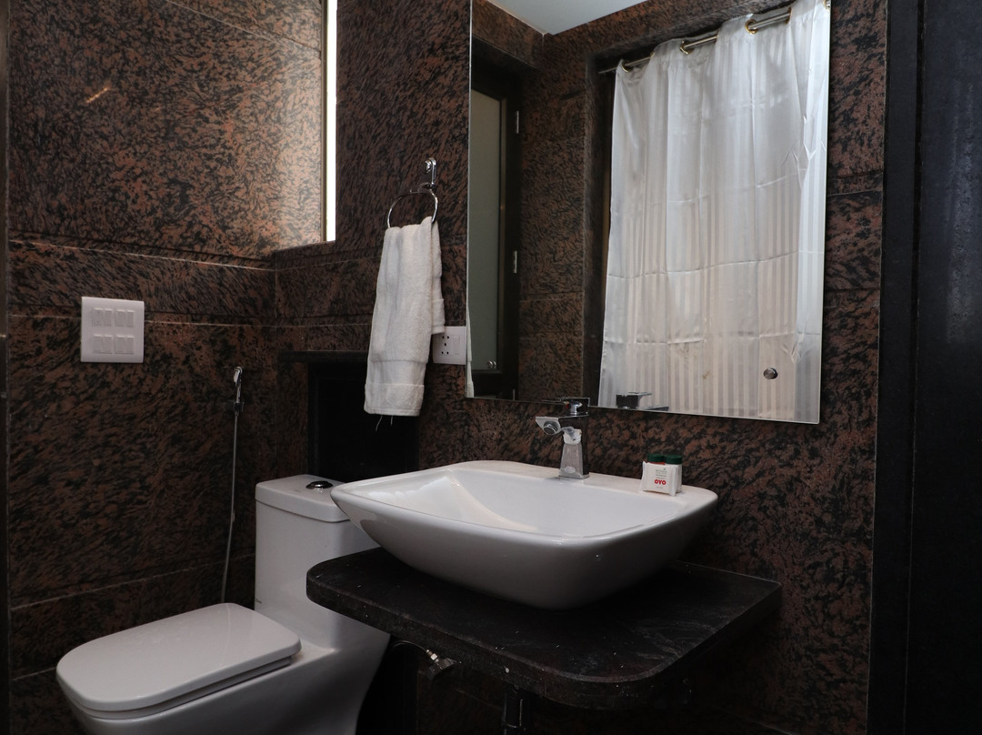 OYO 36075 Jjk Rukmini Vilas Hotel & Banquet主图