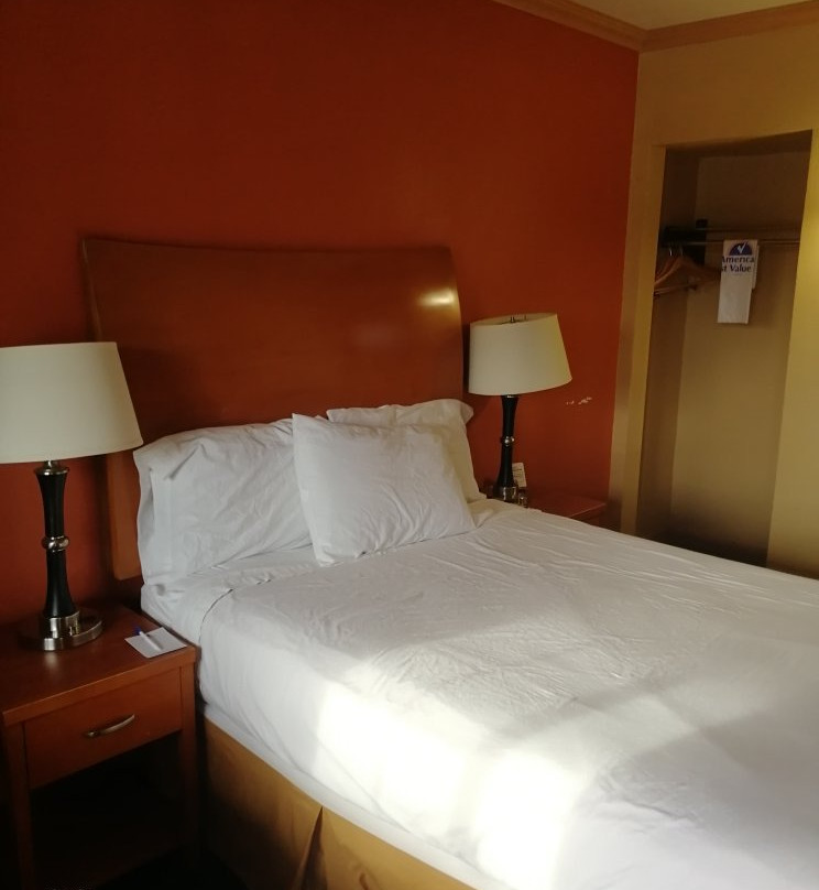 Americas Best Value Inn Porterville主图