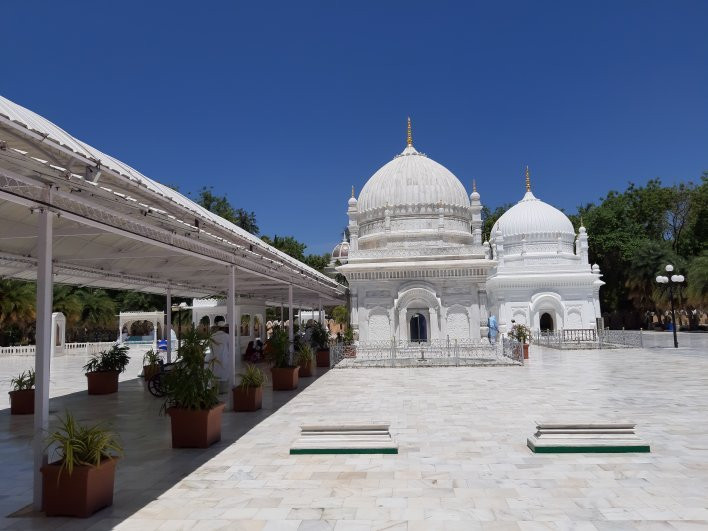 Dargah-E-Hakimi景点图片