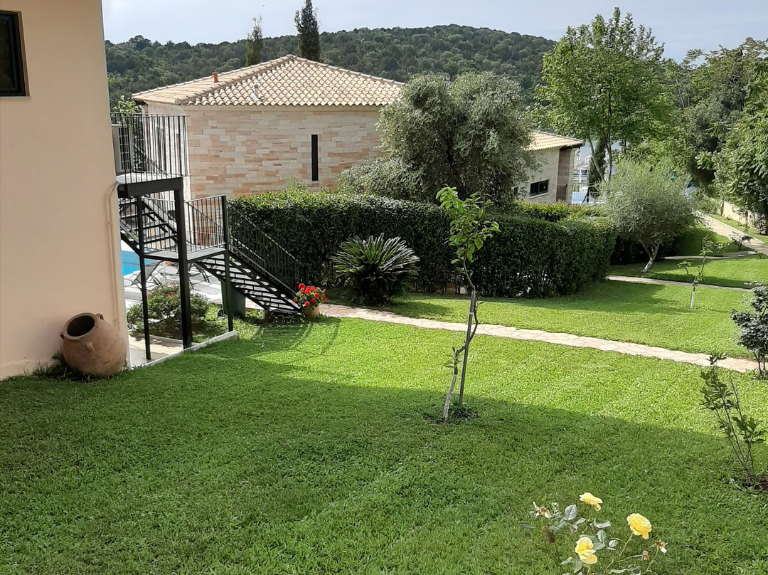 Ornella Beach Hotel主图