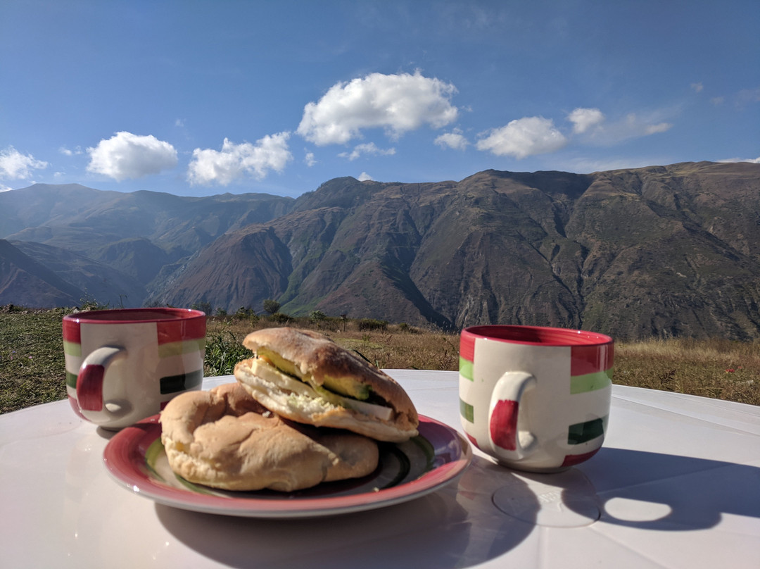 Alturuna Lodge主图