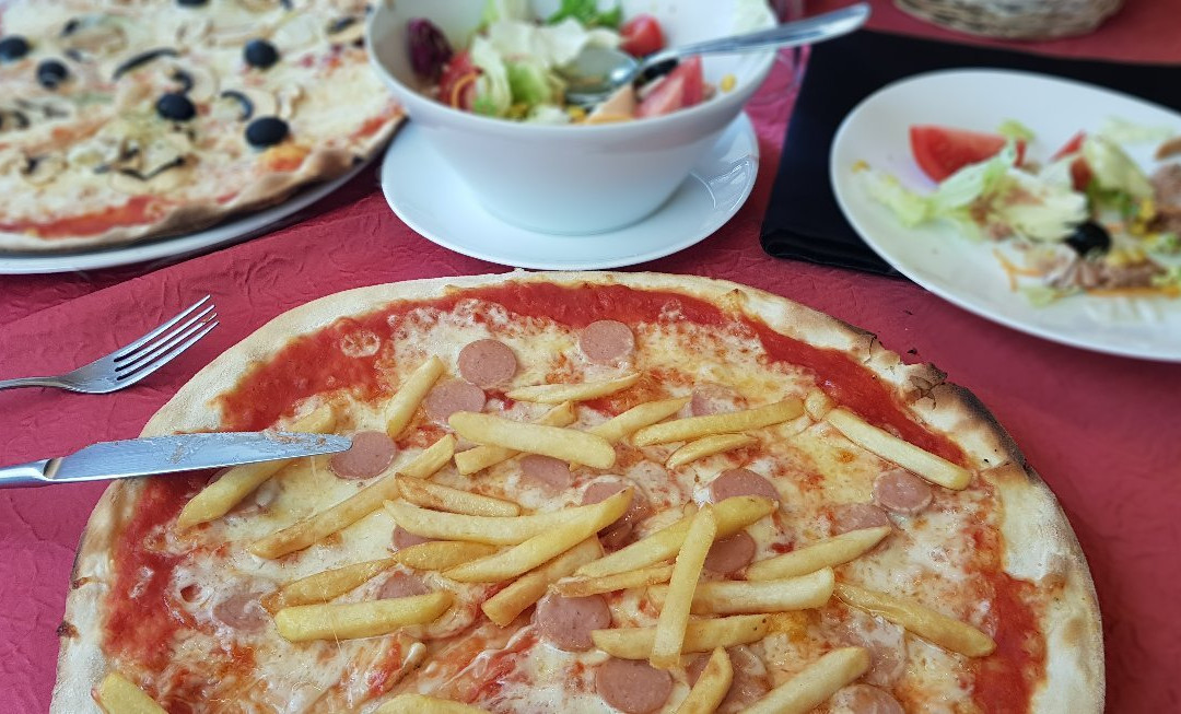 Pizza Hot