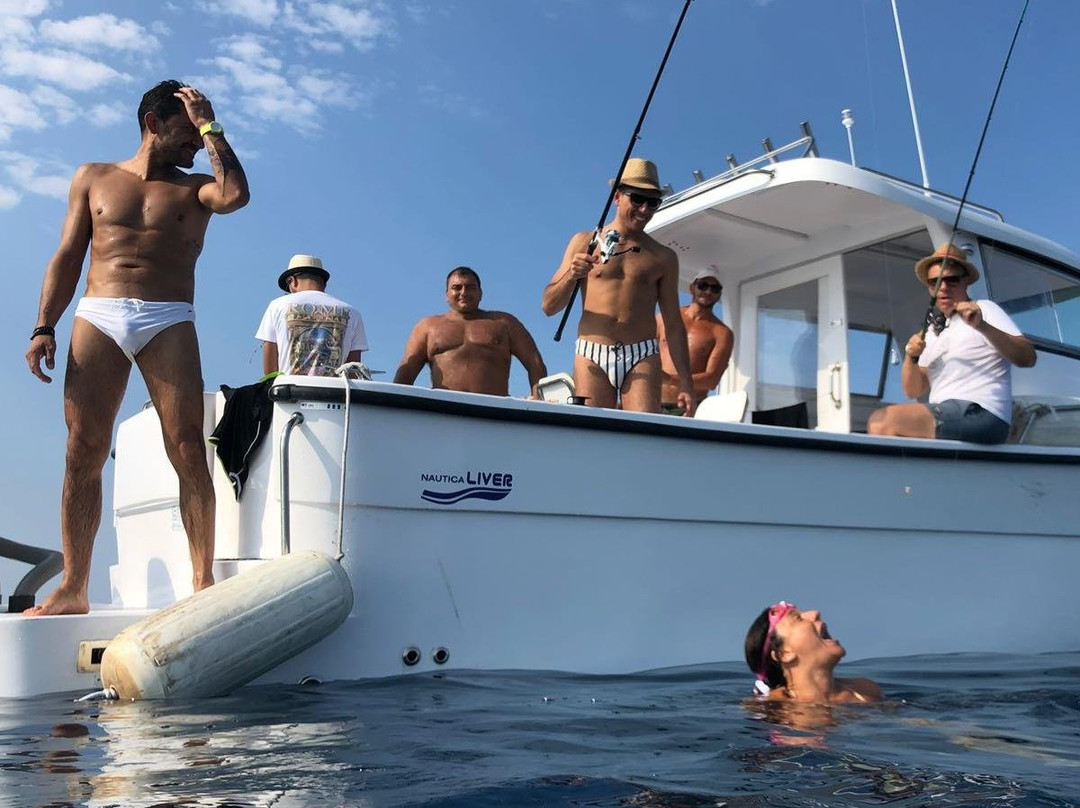 Associazione Vivere il mare-塔兰托必去景点