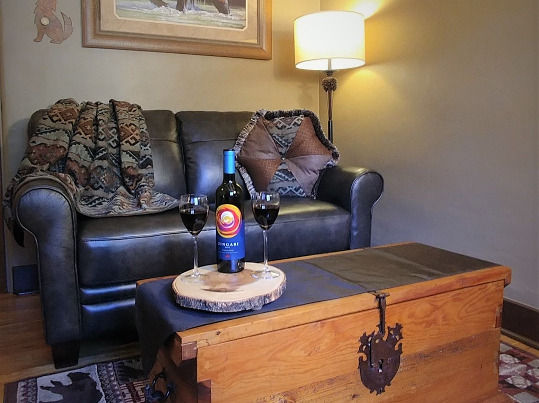 Adobe Inn at Cascade主图