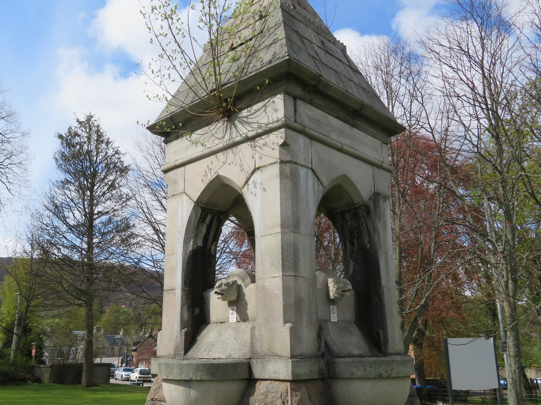 Memorial Drinking Fountain
