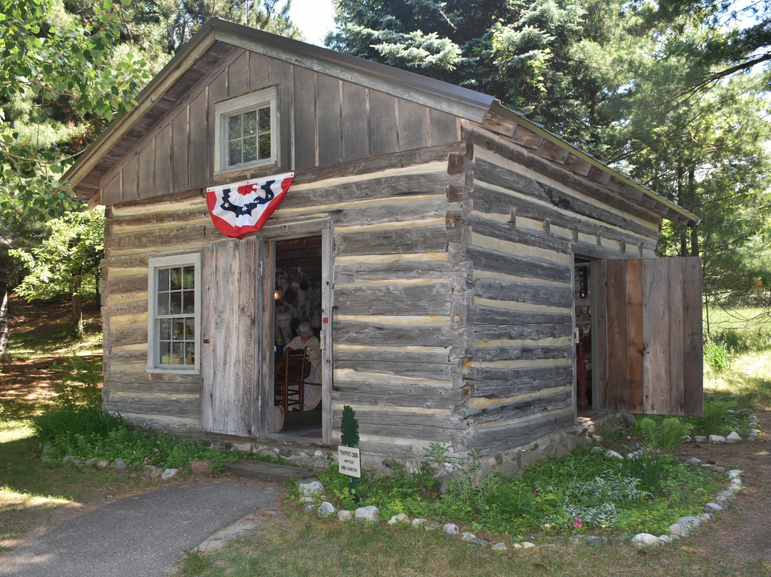 Historic White Pine Village景点图片