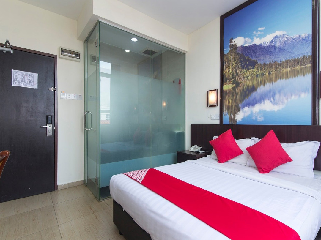 OYO 498 D&f Boutique Hotel Senawang主图