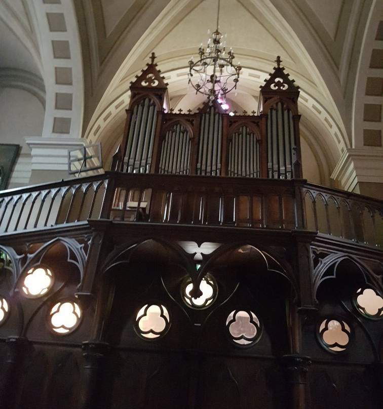 Église de Saint Pierre景点图片