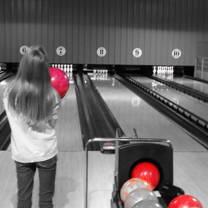 Bowling 110景点图片