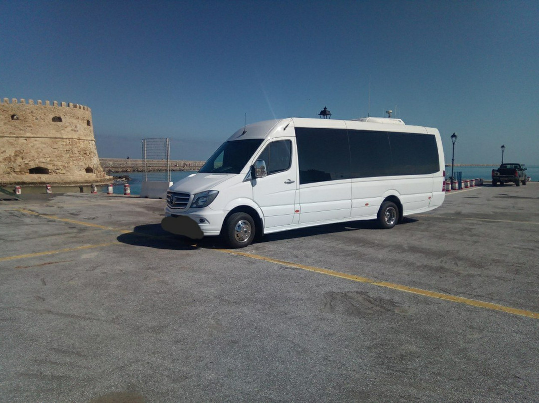 Heraklion Taxi Transfers景点图片