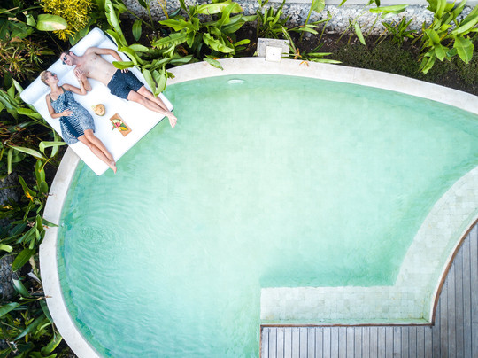 Blue Lagoon Avia Villas主图