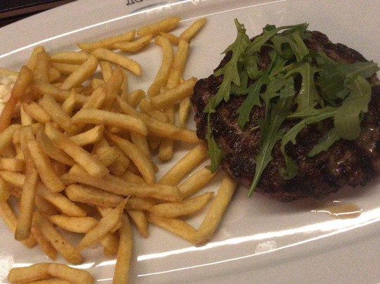 Steakhouse & Bar River