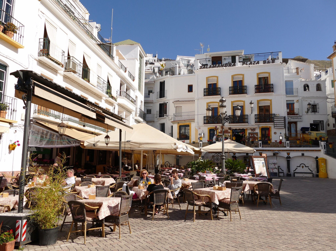 Plaza Almijara-Competa必去景点