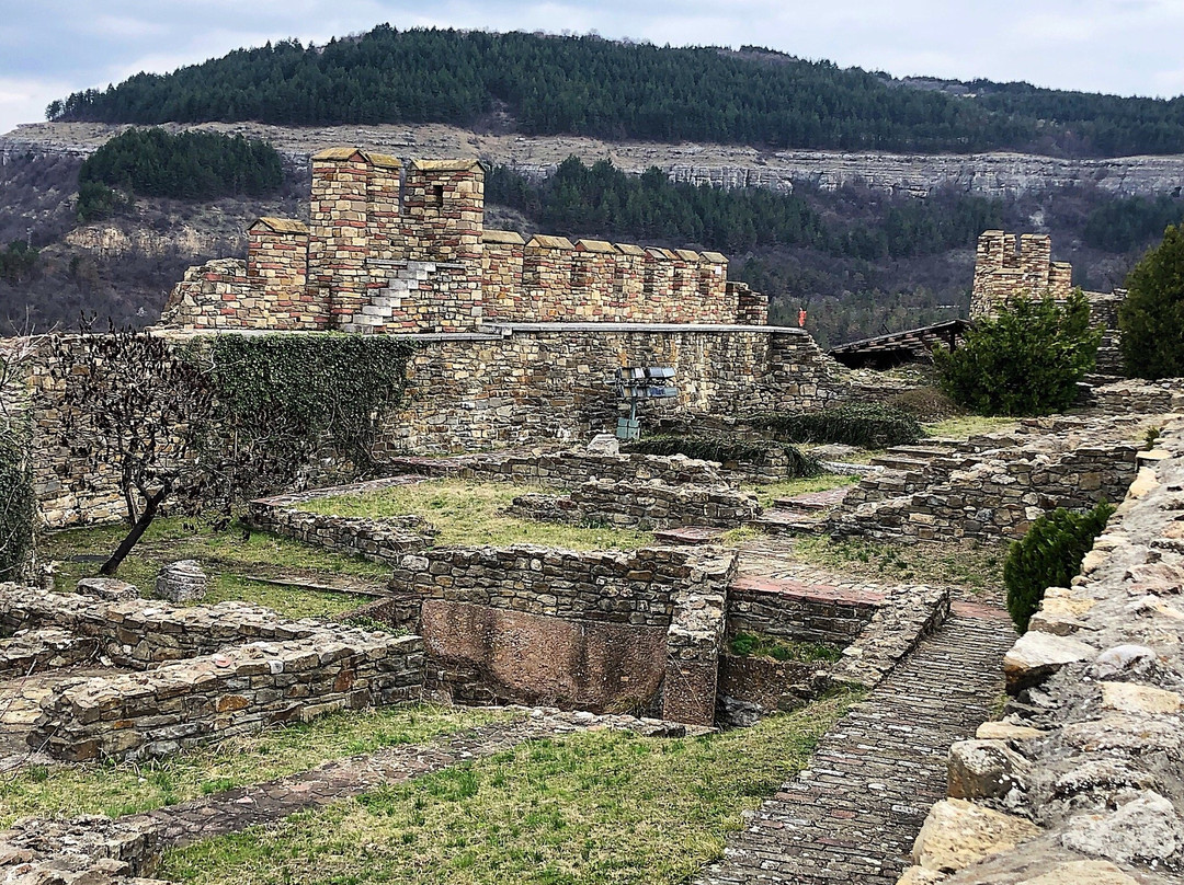 Veliko Tarnovo Day Tours景点图片