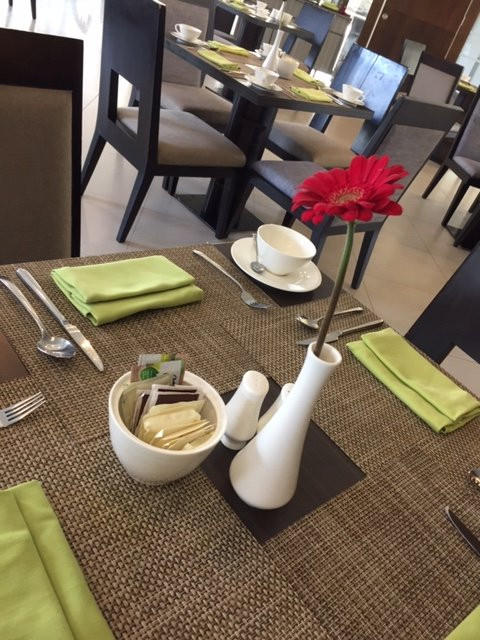 棉兰S山蒂卡首映酒店及会议主图