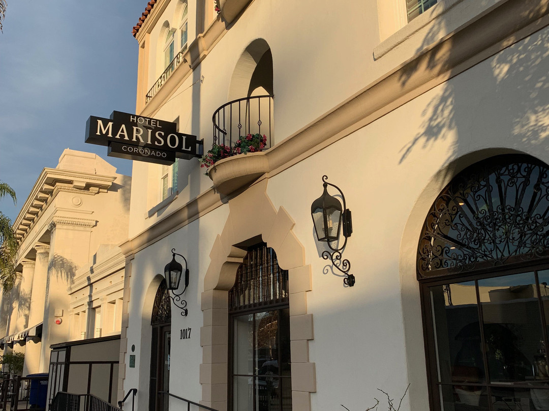 科罗纳多马里索尔酒店主图