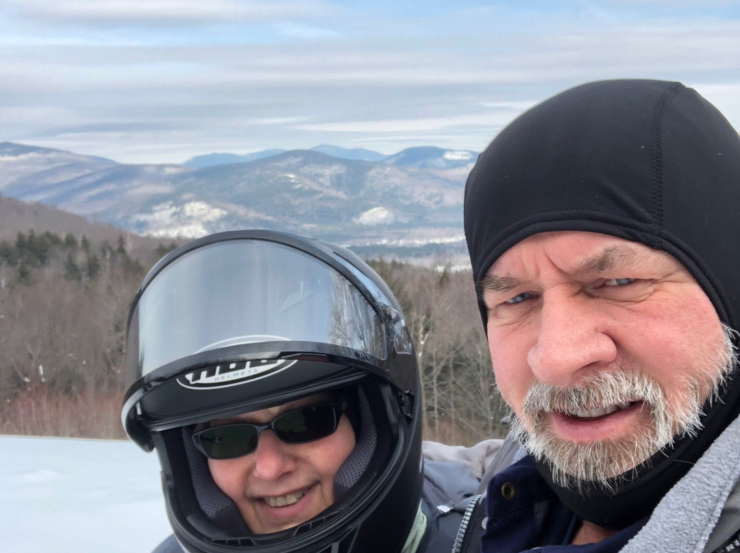 Northern Extremes Snowmobile-巴特利特必去景点