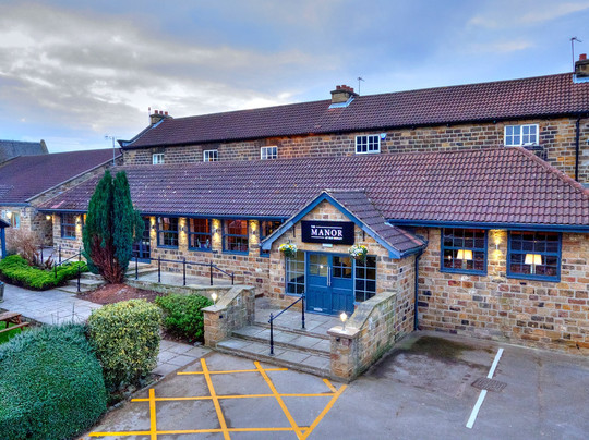 The Manor at Old Denaby主图