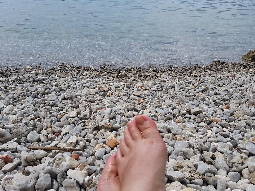 Magneli Beach-Brzac必去景点