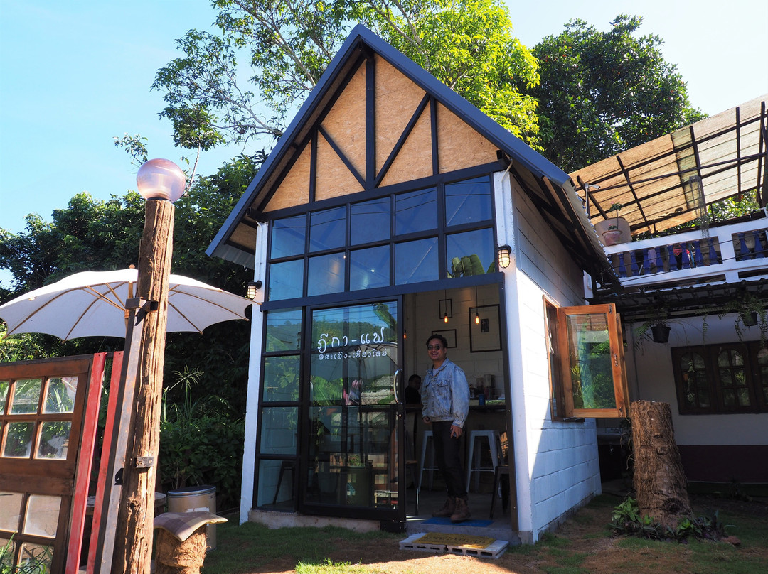Samoeng Tai餐馆和美食-Dekafae coffee
