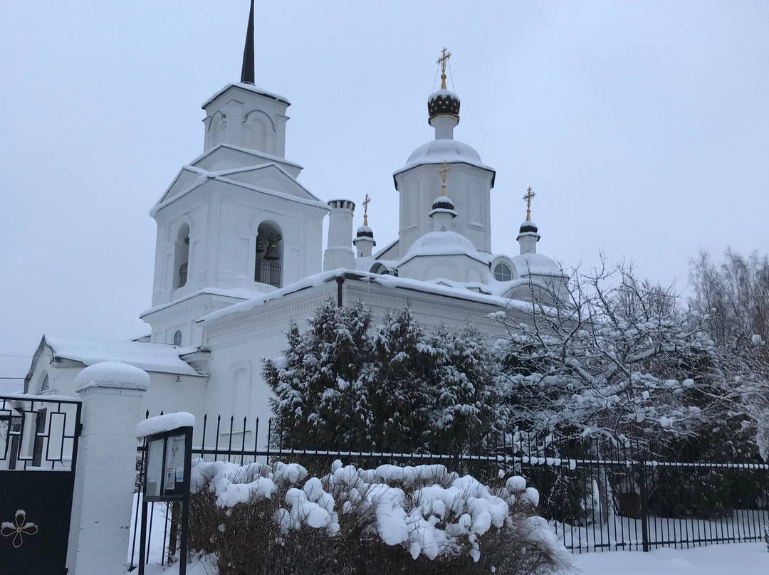 Church of Demetrios Solunskiy景点图片