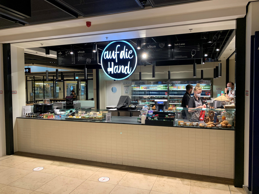 Brusendorf餐馆和美食-Auf die Hand - airport Berlin BER