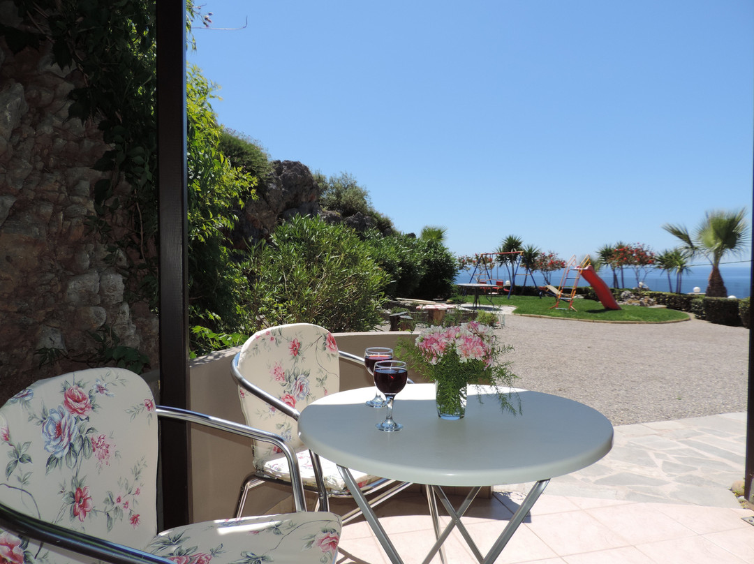 Nostalgia Apartments主图