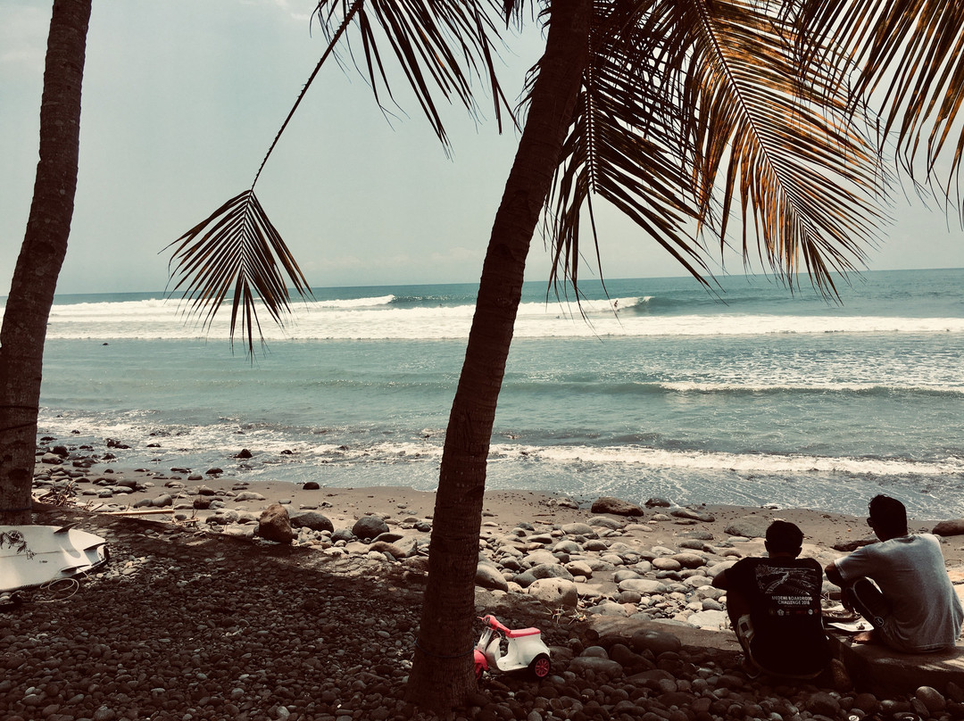 IN Surf Retreats Bali主图