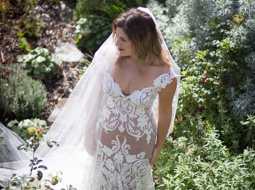 特里汗平房主图