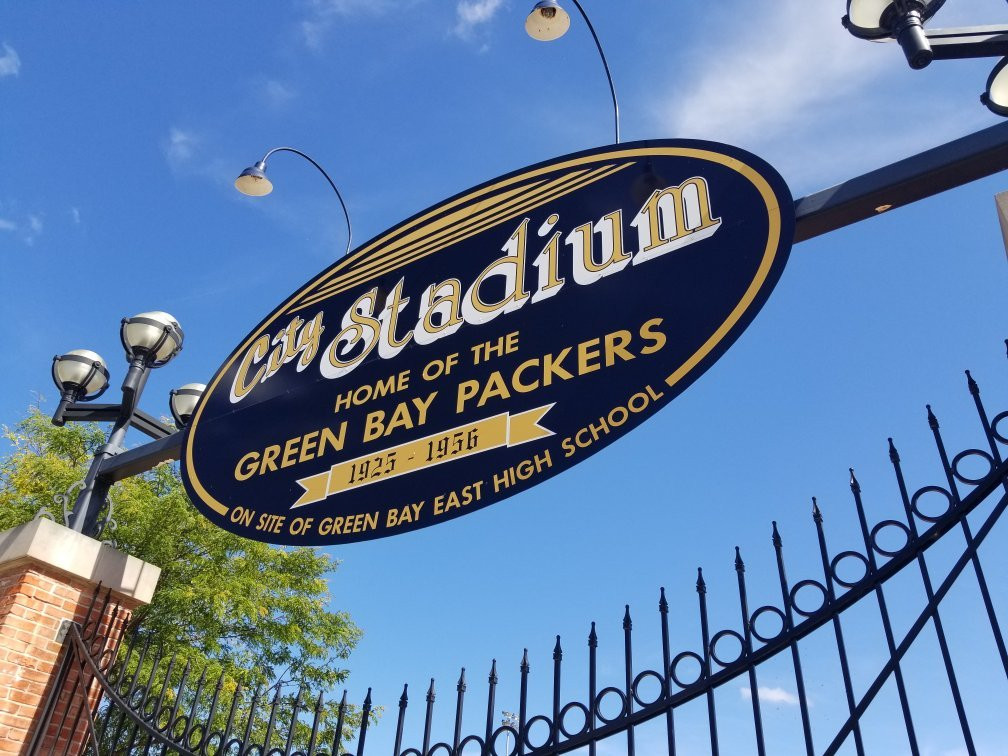 C&M Presents-格林贝必去景点