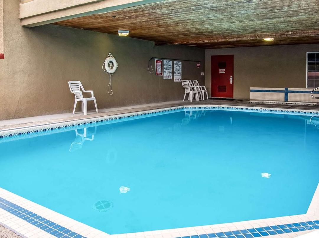 Econo Lodge Southeast主图