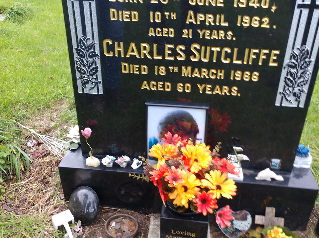 Huyton Parish Church Cemetery景点图片