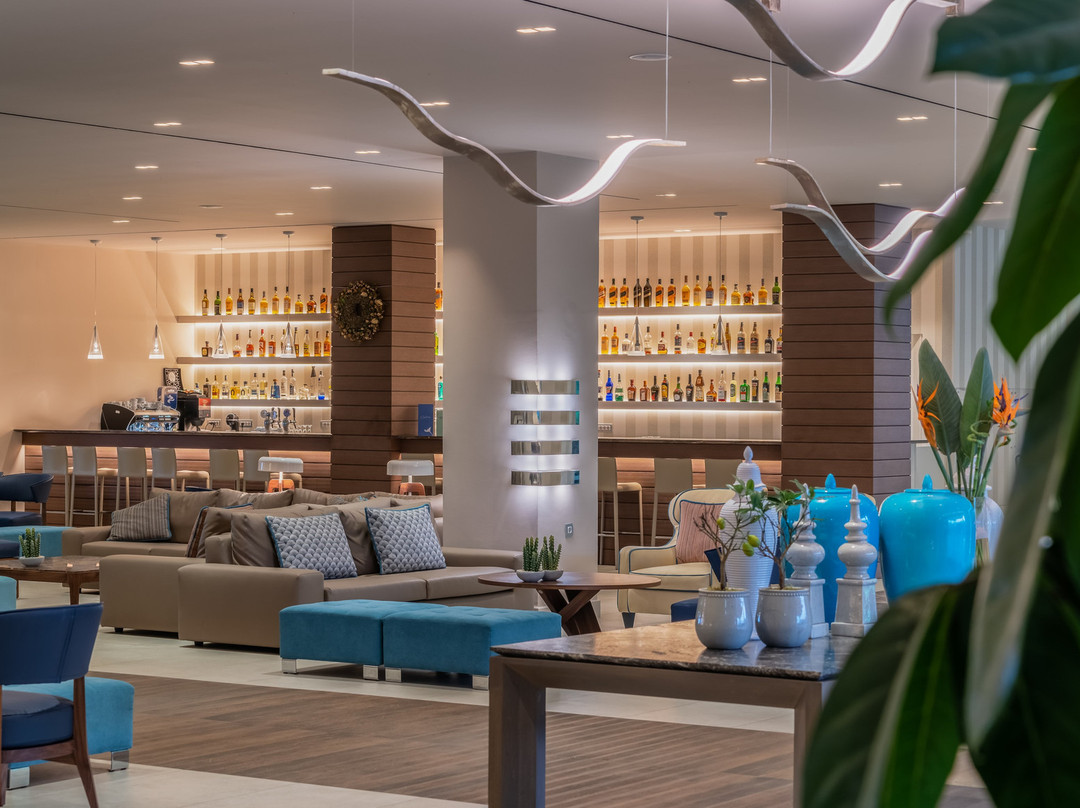 Mareblue Beach Resort主图