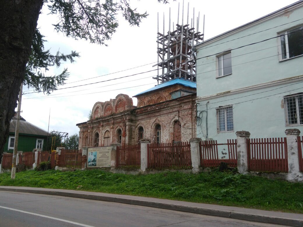 Petropavlovskiy Church景点图片