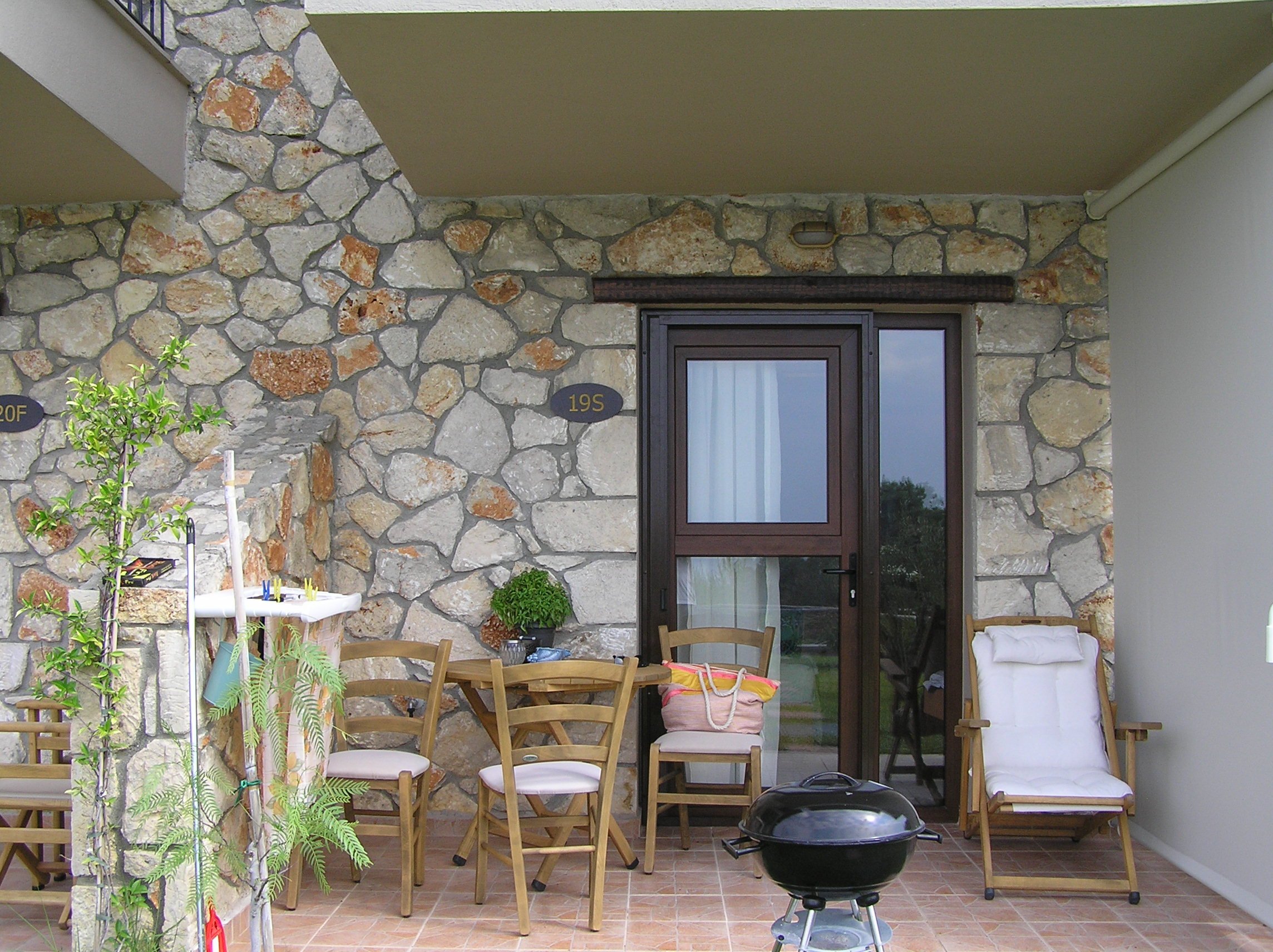 Koumaros Aparthotel-浴室