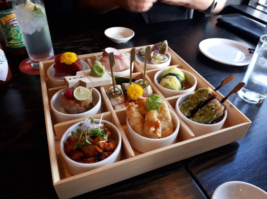 E:ne Raw Food And Sake Bar