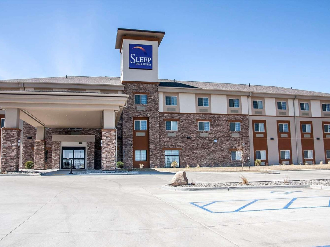 Sleep Inn & Suites Devils Lake主图