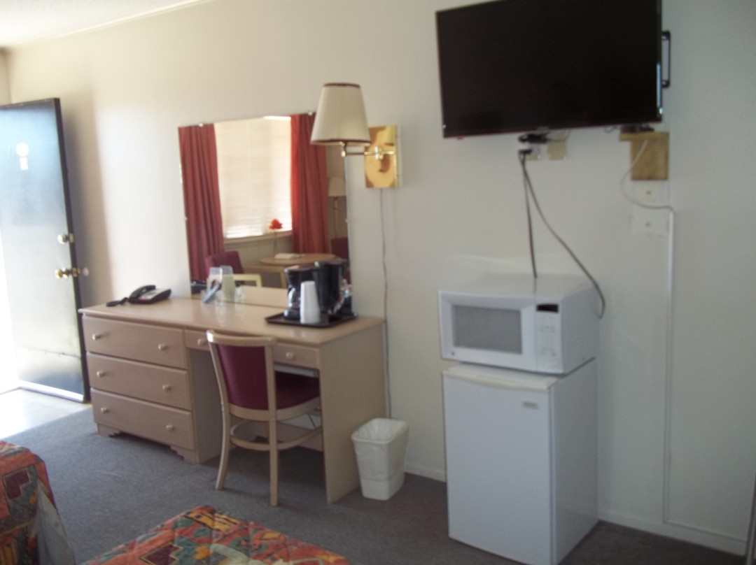 Royal Host Motel主图