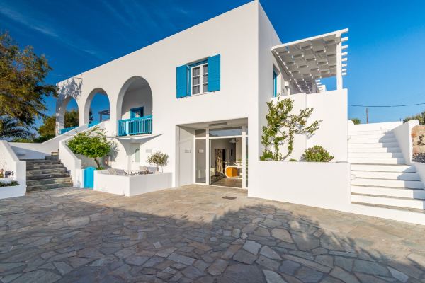 Eiriana Luxury Suites-官方
