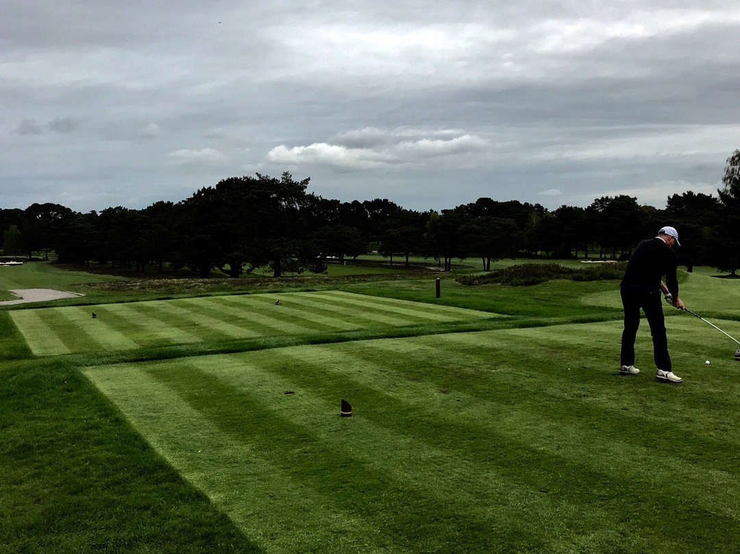 Ferndown Golf Club景点图片