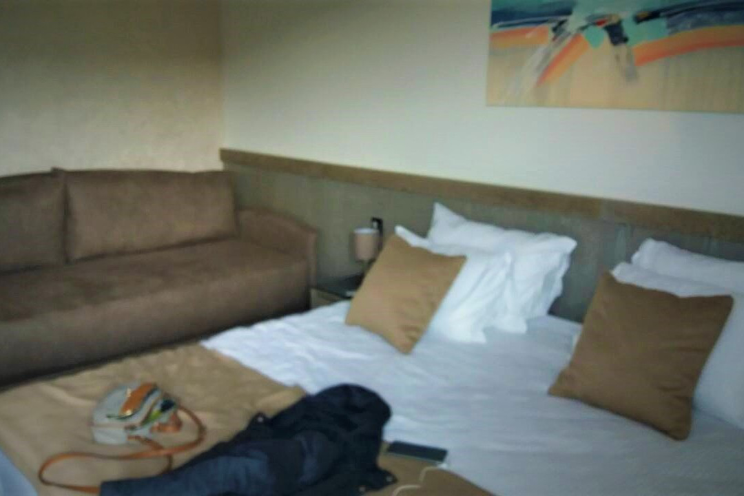 艾伯塔萨蒂波尔旅馆