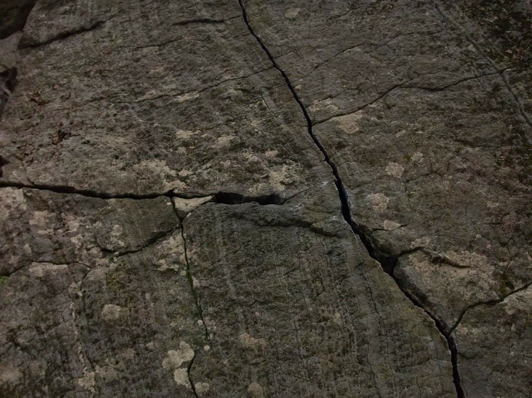 Rumney Rock Climbing景点图片